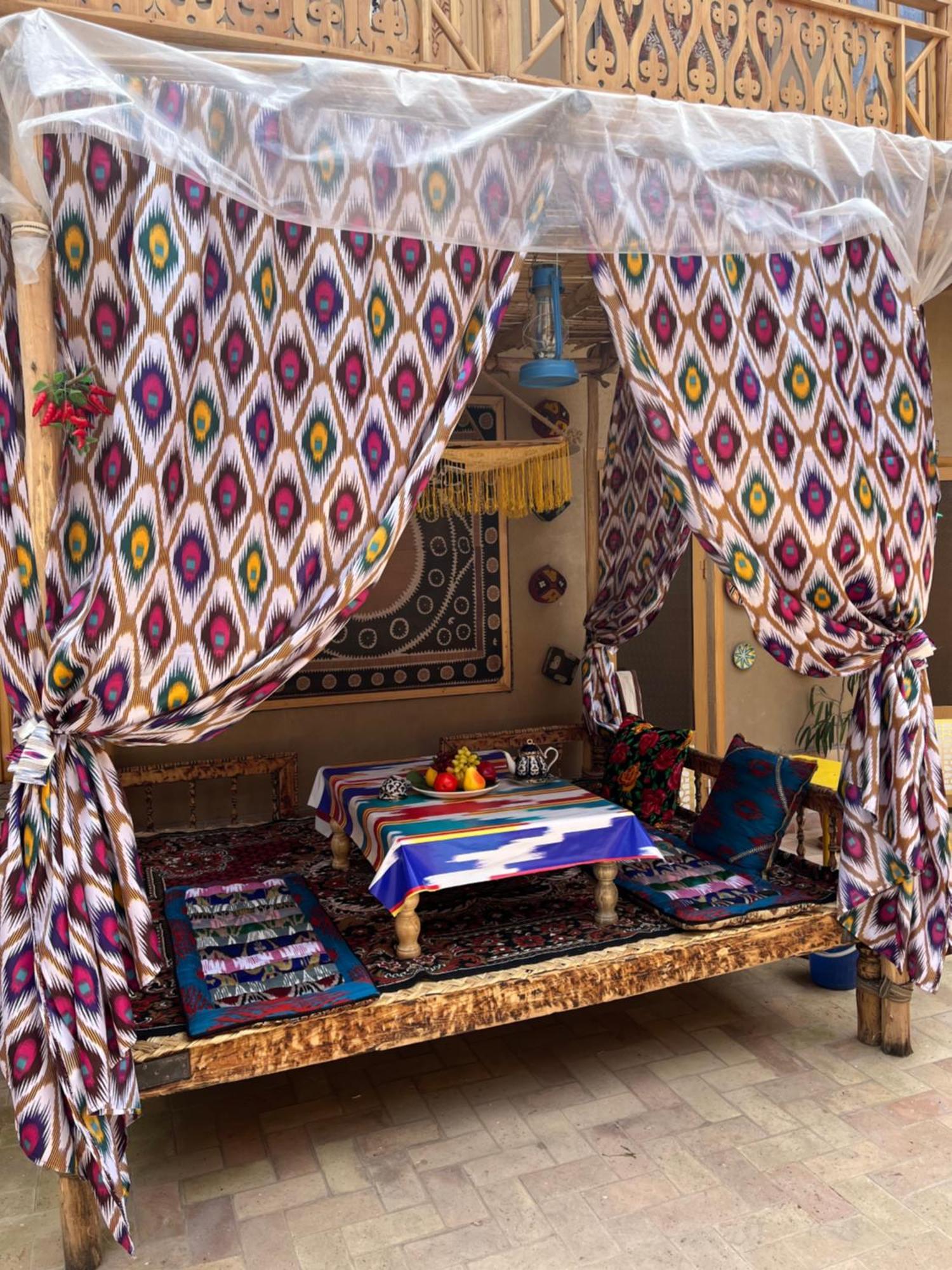 Old Palace Hotel Samarkand Bagian luar foto